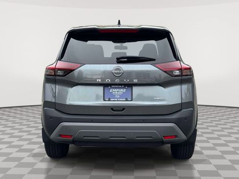 Used 2023 Nissan Rogue S AWD/4WD image 7