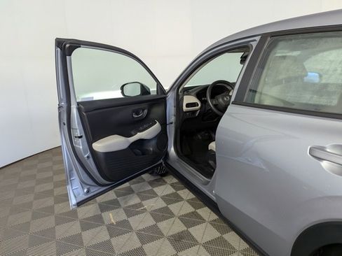 Certified 2023 Honda HR-V LX image 13