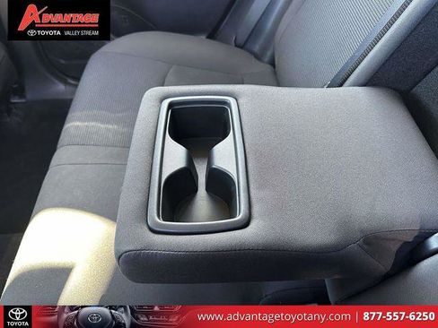 Certified 2022 Toyota RAV4 LE image 15