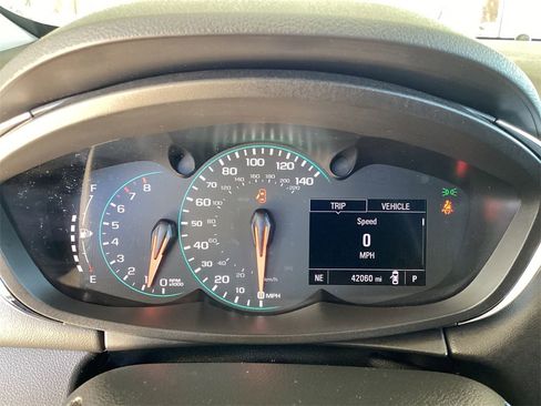 Certified 2022 Chevrolet Trax LS w/ Tint and Cruise Package image 11