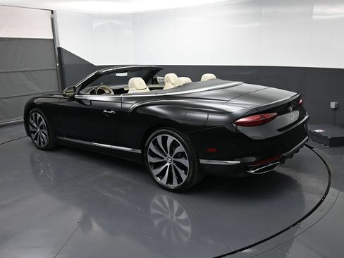 Used 2026 Bentley Continental GTC AWD/4WD image 31