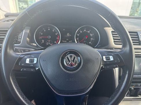 Used 2019 Volkswagen Passat 2.0T Wolfsburg FWD image 19