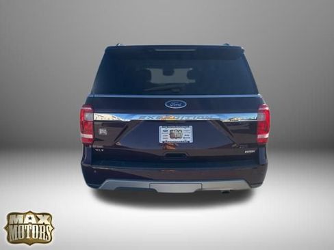 Used 2021 Ford Expedition XLT image 9
