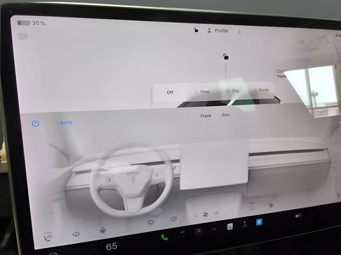 Used 2022 Tesla Model Y Long Range AWD/4WD image 22