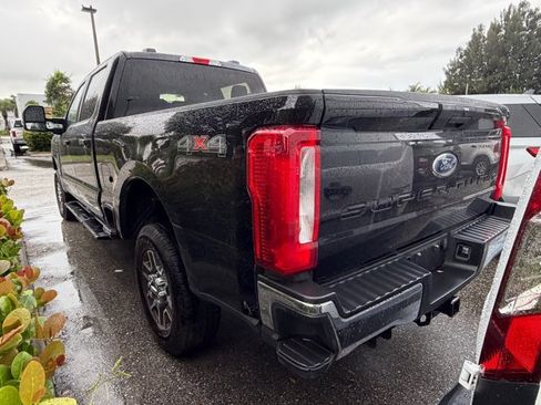 Used 2025 Ford F250 XLT AWD/4WD image 9