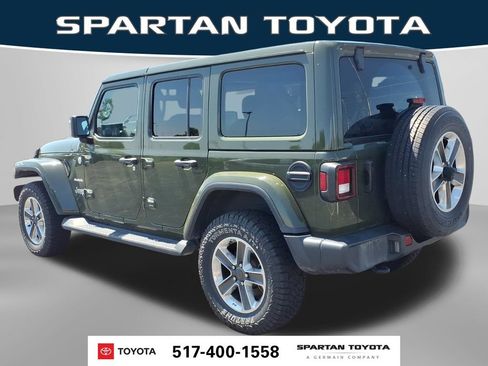 Used 2021 Jeep Wrangler Unlimited Sahara w/ Uconnect 4C Nav & Sound Group AWD/4WD image 10