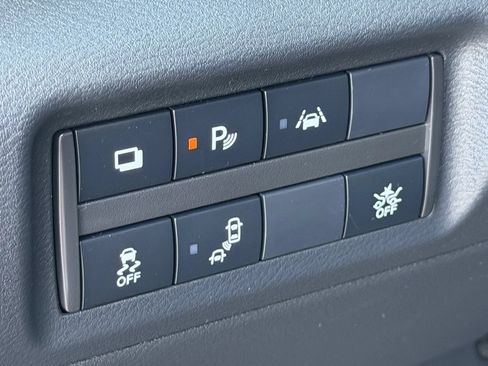 Used 2024 Nissan Kicks S FWD image 22