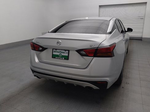 Used 2019 Nissan Altima 2.5 SV FWD image 7