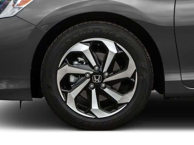 Used 2016 Honda Accord EX image 10