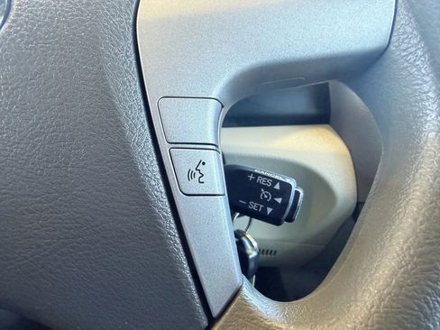 Used 2011 Toyota Camry LE w/ LE Extra-Value Pkg image 15