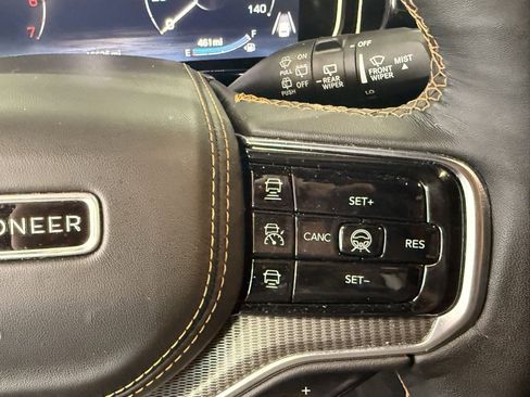 Used 2024 Jeep Grand Wagoneer Series III w/ Quick Order Packagew 28T image 40