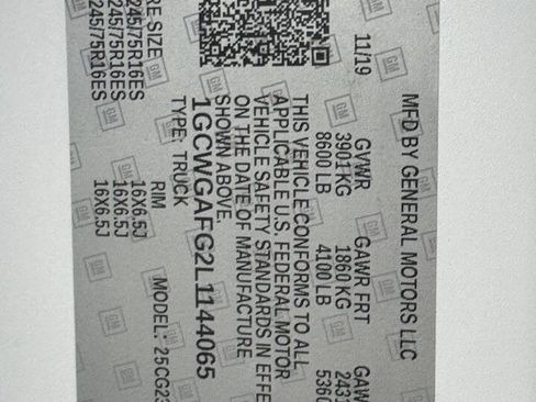 Used 2020 Chevrolet Express 2500 w/ Communications Package image 28