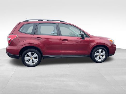 Used 2015 Subaru Forester 2.5i w/ Alloy Wheel Package image 9