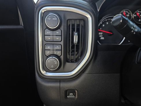 Used 2020 Chevrolet Silverado 1500 RST w/ Texas Edition image 13