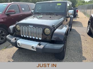 Used 2013 Jeep Wrangler Unlimited Sahara w/ Connectivity Group AWD/4WD video 1