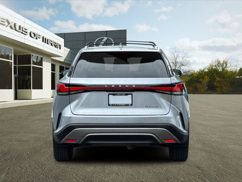 Used 2023 Lexus RX 350 Premium Plus w/ Cold Area Package FWD image 10