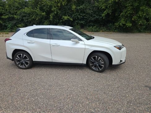 Certified 2024 Lexus UX 250h AWD w/ Premium Package image 18