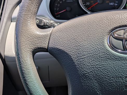 Used 2007 Toyota Highlander 2WD w/ 3rd Row image 15