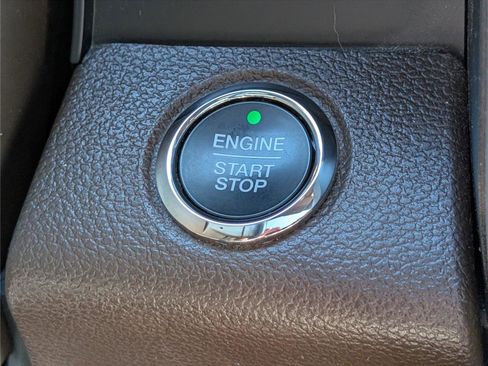 Used 2020 Ford F150 King Ranch image 28