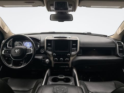 Used 2019 RAM 1500 Laramie AWD/4WD image 14