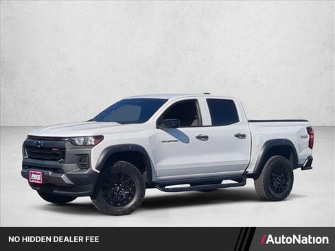 Used 2023 Chevrolet Colorado Trail Boss w/ Advanced Trailering Package AWD/4WD image 1