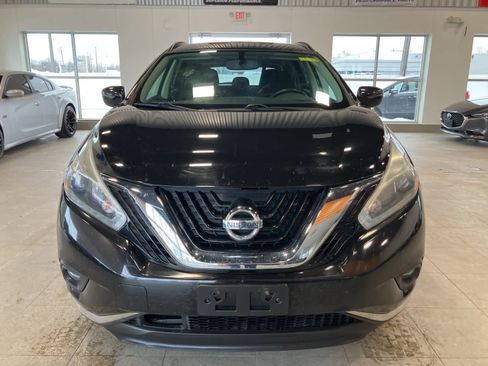 Used 2018 Nissan Murano SV image 2