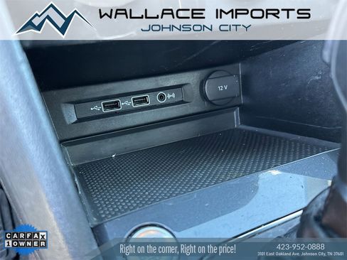 Used 2019 Volkswagen Tiguan SE image 28