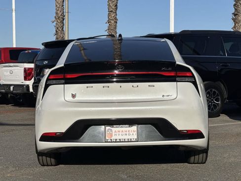Used 2024 Toyota Prius XLE image 5