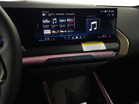 Used 2025 BMW X3 xDrive30i w/ Convenience Package image 16