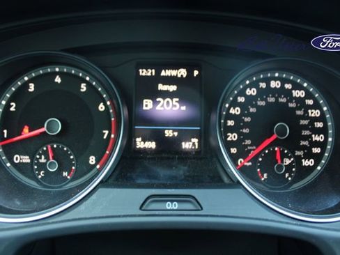 Used 2021 Volkswagen Atlas SE w/ Panoramic Sunroof Package image 25