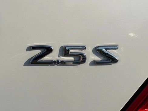 Used 2012 Nissan Altima 2.5 S FWD image 17