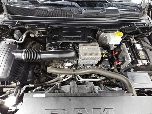 Used 2022 RAM 1500 Limited w/ Body Color Bumper Group image 44