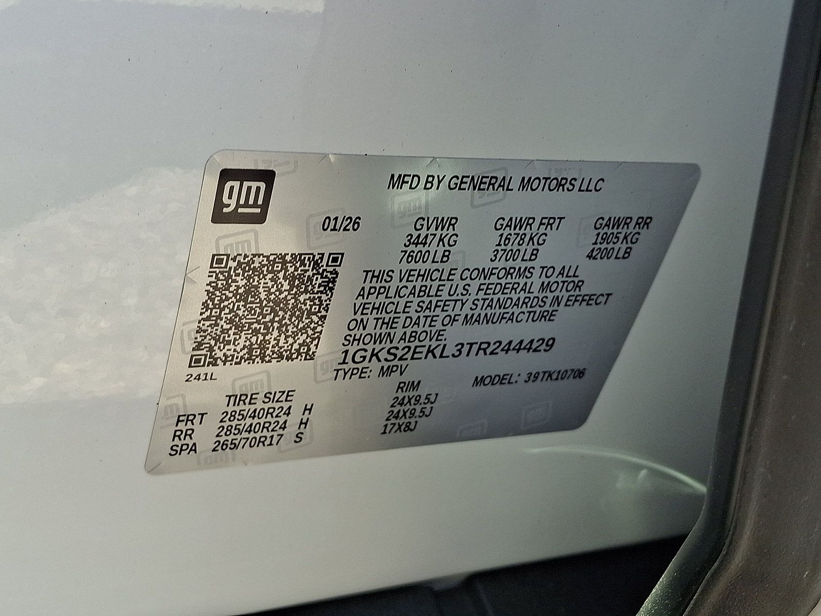 Used 2026 GMC Yukon Denali Ultimate AWD/4WD image 27