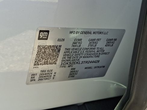 Used 2026 GMC Yukon Denali Ultimate AWD/4WD image 27