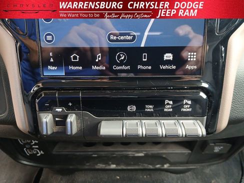 Used 2024 RAM 2500 Laramie image 17