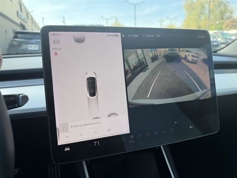 Used 2019 Tesla Model 3 Long Range image 25
