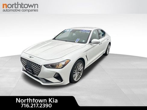 Used 2020 Genesis G70 2.0T image 1