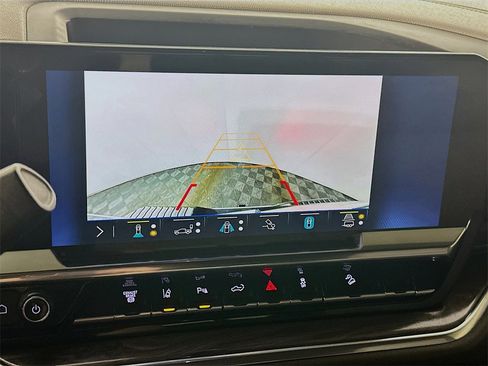 Used 2024 Chevrolet Silverado 3500 LTZ image 20