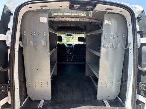 Used 2015 Ford Transit Connect XL FWD image 5
