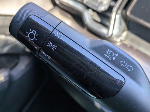 Used 2024 Kia Sportage EX image 31