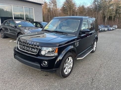 Used 2015 Land Rover LR4 HSE image 2