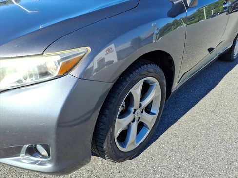 Used 2013 Toyota Venza Limited AWD/4WD image 8