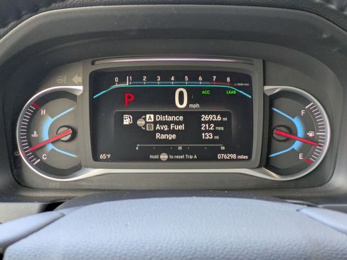 Used 2020 Honda Pilot Touring image 10