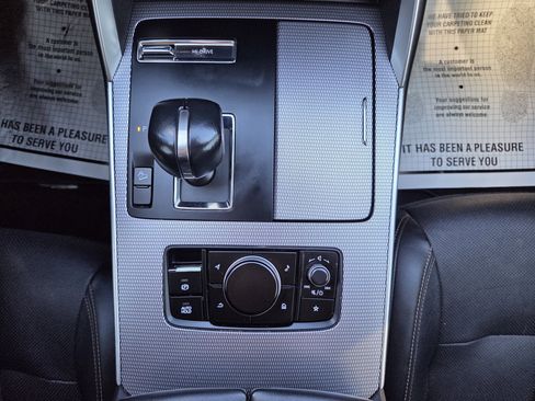 Used 2024 MAZDA CX-90 3.3 Turbo w/ Premium Package image 32