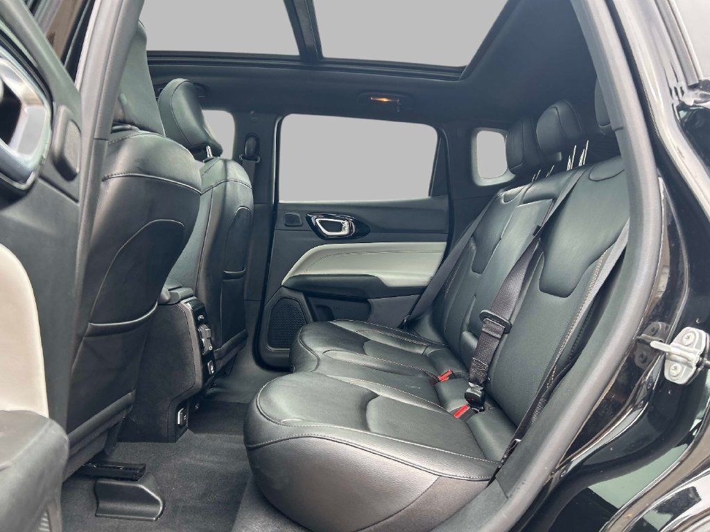Certified 2023 Jeep Compass Limited w/ Sun and Sound Group AWD/4WD image 16