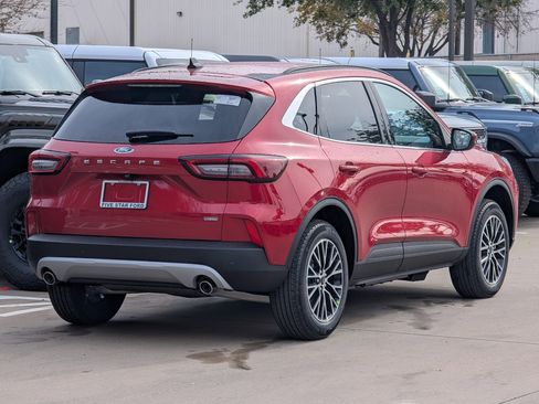 New 2026 Ford Escape SE image 4