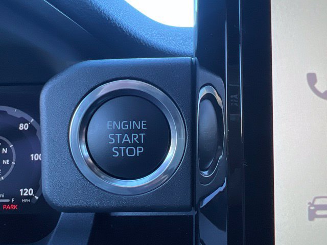 Used 2026 Toyota 4Runner Limited AWD/4WD image 22