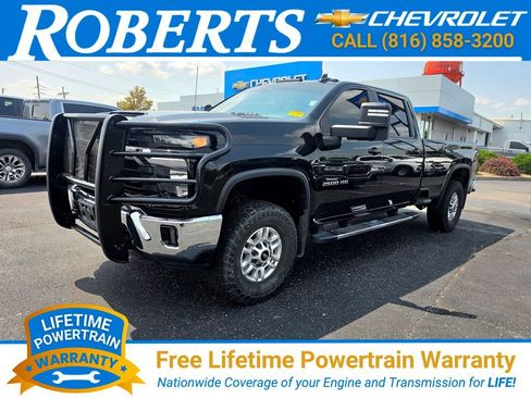 Used 2024 Chevrolet Silverado 2500 LT w/ Convenience Package AWD/4WD image 1