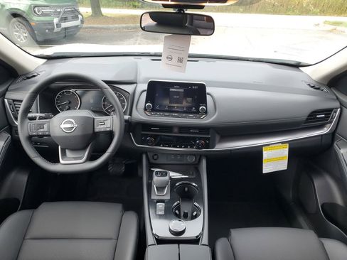 New 2026 Nissan Rogue SV w/ SV Premium Package image 25