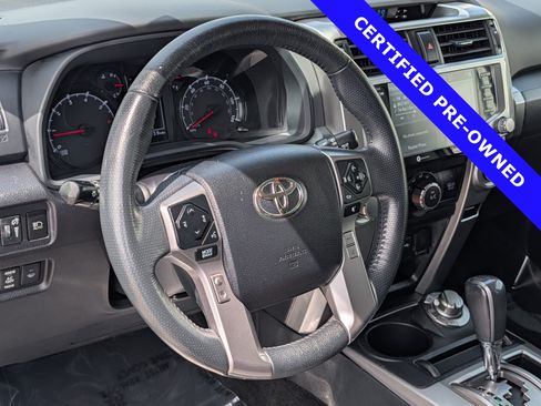 Used 2022 Toyota 4Runner SR5 Premium w/ Moonroof Package AWD/4WD image 21